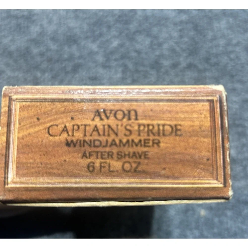 Vintage Avon Captain's Pride Oland Aftershave Empty Bottle with Stand in Box